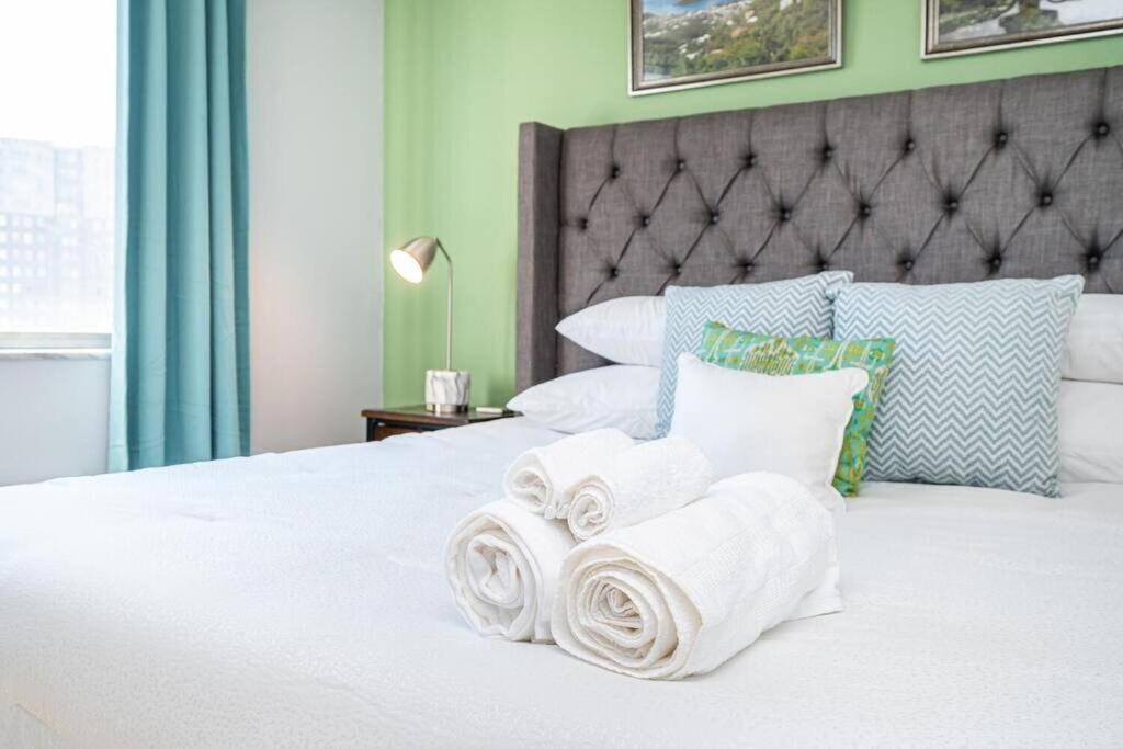 Heart Downtown! City View Onsite Parking! King Bed Lm807 Атланта Екстер'єр фото